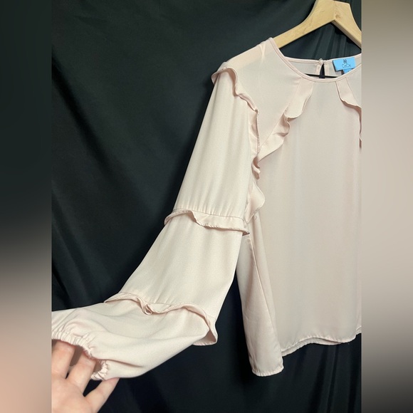 CeCe Light Pink Tiered Ruffle Sleeve Blouse - Picture 5 of 9